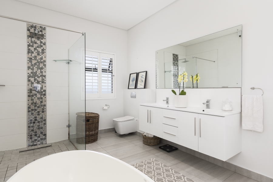 3 Bedroom Property for Sale in Fairhaven Country Estate Western Cape
